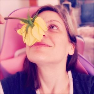 Meet your Posher, Beebee